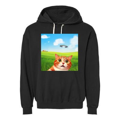 Funny Cat Selfie With Ufo Kitty Alien Encounter Garment-Dyed Fleece Hoodie