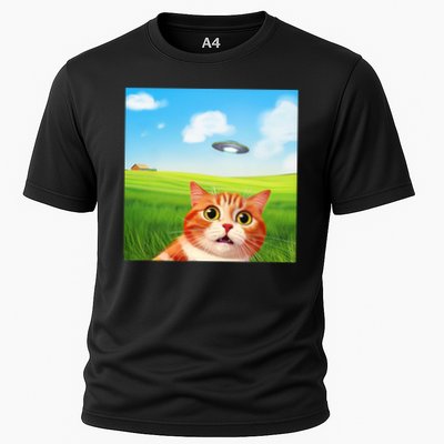 Funny Cat Selfie With Ufo Kitty Alien Encounter Performance Shirt