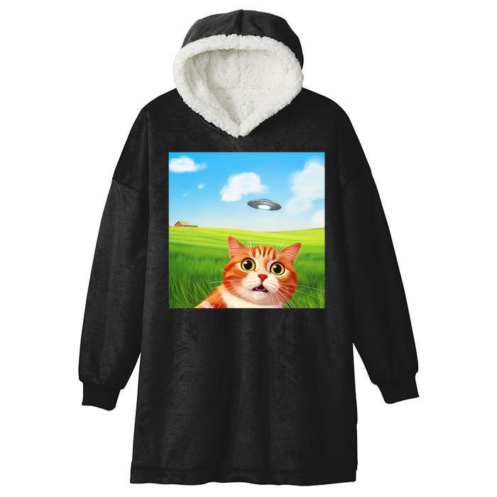 Funny Cat Selfie With Ufo Kitty Alien Encounter Hooded Wearable Blanket