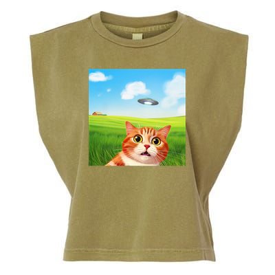 Funny Cat Selfie With Ufo Kitty Alien Encounter Garment-Dyed Women's Muscle Tee