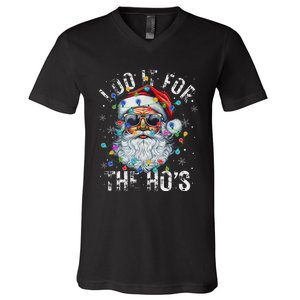 Funny Christmas Santa Claus I Do It For The Hos Cute Xmas V-Neck T-Shirt