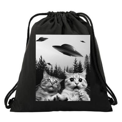 Funny Cat Selfie with UFOs Drawstring Bag