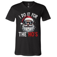 Funny Christmas Santa Claus I Do It For The Hos Cute Xmas Long Sleeve V-Neck T-Shirt