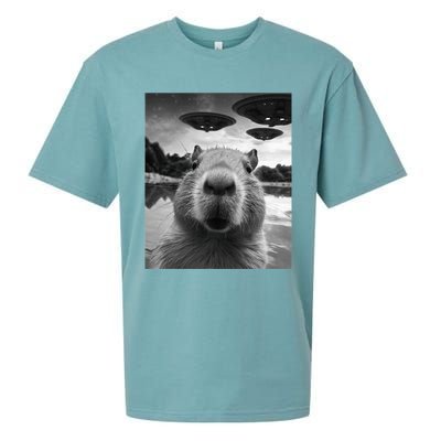 Funny Capybara Selfie with UFOs Weird Sueded Cloud Jersey T-Shirt