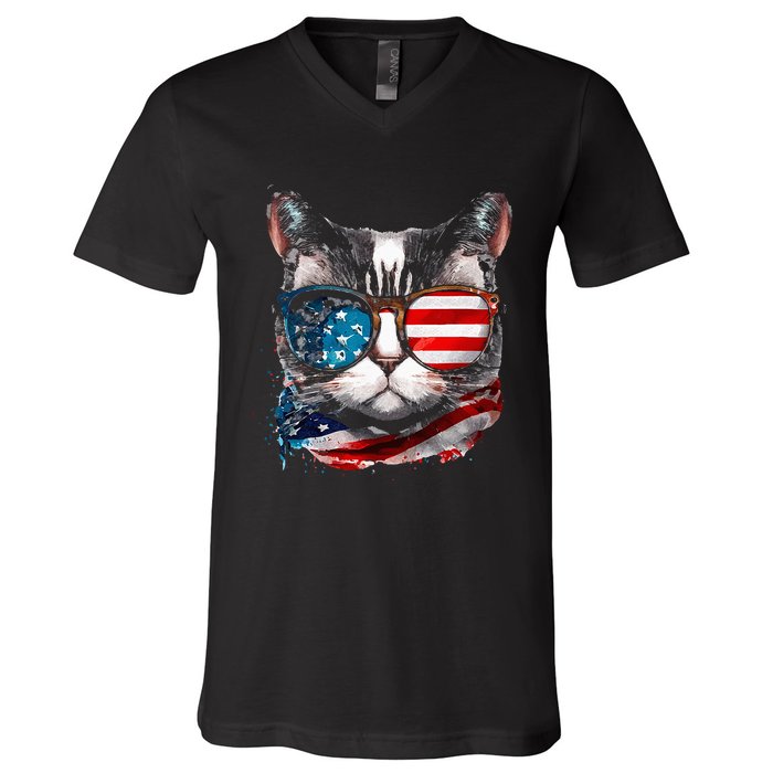 Funny Cat Sunglasses American Flag Patriotic 4th Of July V-Neck T-Shirt