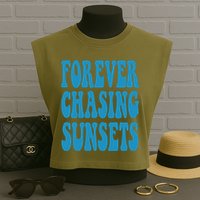 Forever Chasing Sunsets Retro Summer Garment-Dyed Women's Muscle Tee