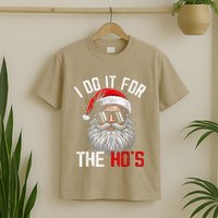 Funny Christmas Santa Claus I Do It For The Hos Cute Xmas T-Shirt