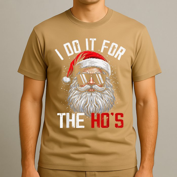 Funny Christmas Santa Claus I Do It For The Hos Cute Xmas T-Shirt