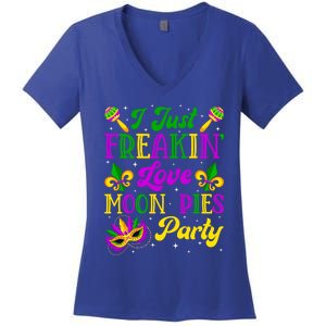 Funny Chimney Sweep Costume Idea Carnival Carnival Gift Women's V-Neck T-Shirt