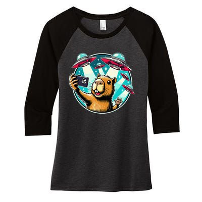 Funny Capybara Selfie With Ufos Women's Tri-Blend 3/4-Sleeve Raglan Shirt