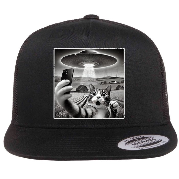 Funny Cat Selfie With Alien UFO Cat Flat Bill Trucker Hat