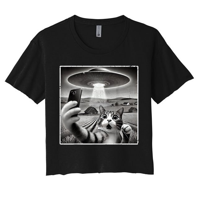 Funny Cat Selfie With Alien UFO Cat Crop Top