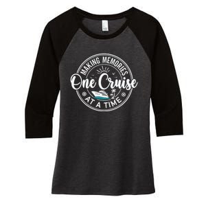 Family Cruise Shirp , Cruising Trip Women's Tri-Blend 3/4-Sleeve Raglan Shirt