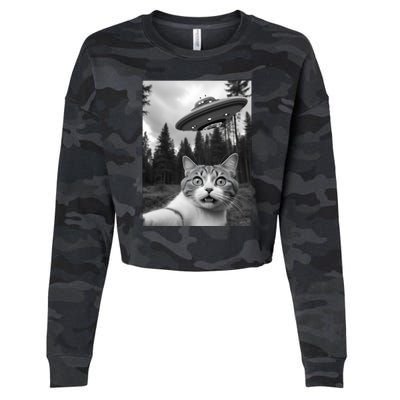 Funny Cat Selfie With A Ufo Cropped Pullover Crew