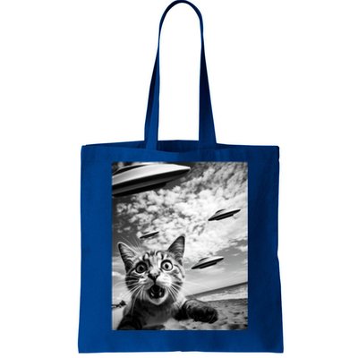 Funny Cat Selfie With Alien Ufos Funny Cat Lovers AlienS Ufo Tote Bag