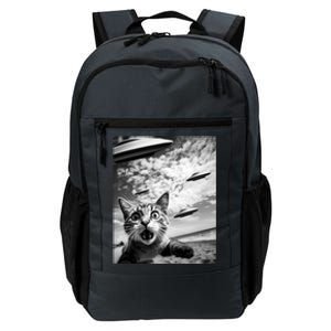 Funny Cat Selfie With Alien Ufos Funny Cat Lovers AlienS Ufo Daily Commute Backpack