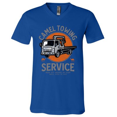 Funny Camel Towing Retro Adult Humor Saying Halloween Cool Gift V-Neck T-Shirt