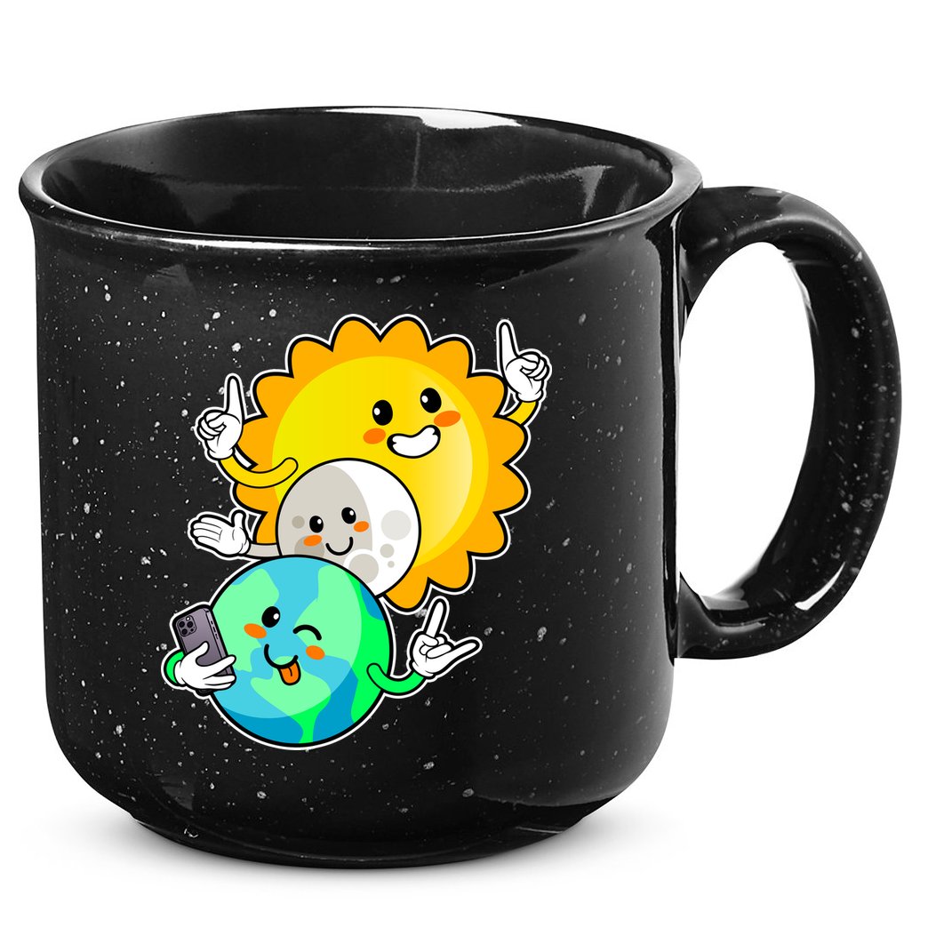 Funny Cute Total Solar Eclipse Earth Moon Sun Selfie 15oz Campfire Ceramic Mug