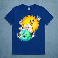 Funny Cute Total Solar Eclipse Earth Moon Sun Selfie T-Shirt