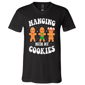 Funny Christmas Teacher Gingerbread Hanging With My Cookies V-Neck T-Shirt