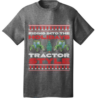 Funny Christmas Tractor Xmas Tractor Holiday Farm Truck Driver T-Shirt