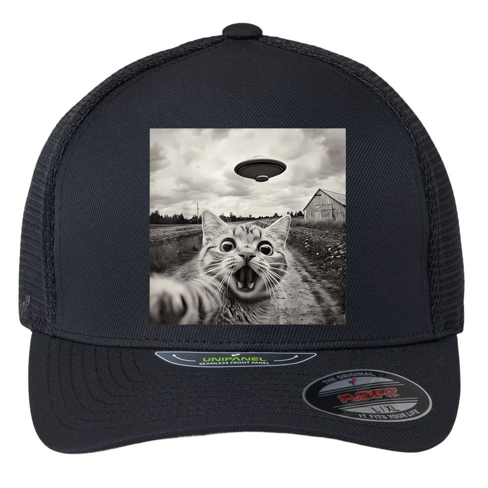 Funny Cat Ufo Alien Selfie Flexfit Unipanel Trucker Cap