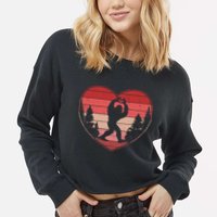 Funny Cute Valentines Day Bigfoot Sasquatch Heart Cropped Pullover Crew