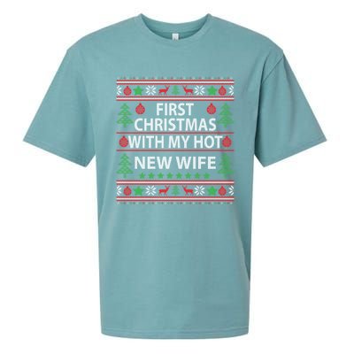 First Christmas With My Hot New Wife Xmas Couple Gift Cool Gift Sueded Cloud Jersey T-Shirt