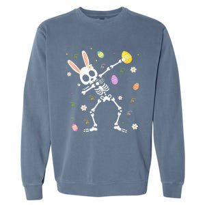 Funny Dabbing Bunny Skeleton Hunting Eggs easter Garment-Dyed Sweatshirt