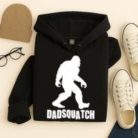 Funny Dadsquatch Dad Sasquatch Bigfoot Hoodie