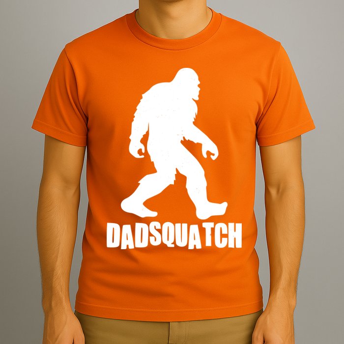 Funny Dadsquatch Dad Sasquatch Bigfoot T-Shirt
