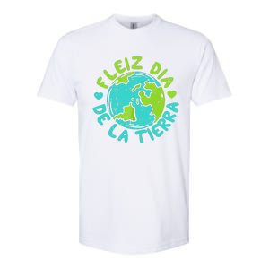 Feliz Dia De La Tierra Happy Earth Day Spanish Softstyle CVC T-Shirt