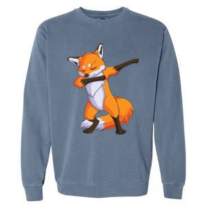 Fox Dabbing Fox Funny Animal Foxes Lover Garment-Dyed Sweatshirt