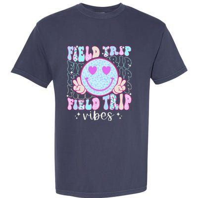 Field Day Field Trip Vibes Fun Day Groovy Teacher Student Garment-Dyed Heavyweight T-Shirt