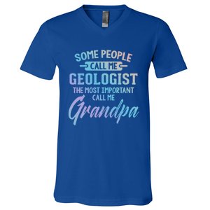 Fathers Day Gift Geologist Grandpa Gift V-Neck T-Shirt