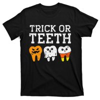 Funny Dental Halloween Treat Dentist Gift Trick or Teeth T-Shirt