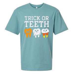 Funny Dental Halloween Treat Dentist Gift Trick or Teeth Sueded Cloud Jersey T-Shirt