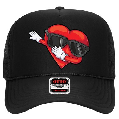 Funny Dabbing Heart Gift Cool Dance Lover Valentine's Day Gift Trucker Hat