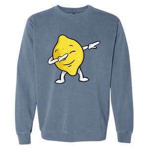 Funny Dabbing Lemon Illustration Lemonade Lover Garment-Dyed Sweatshirt