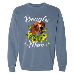 Funny Dog Mom Mothers Day Gift Sunflower Beagle Mom Garment-Dyed Sweatshirt