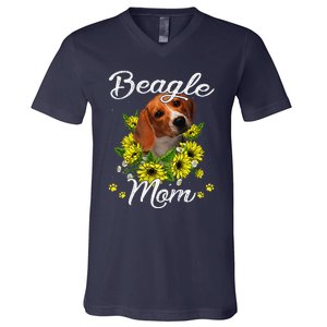 Funny Dog Mom Mothers Day Gift Sunflower Beagle Mom V-Neck T-Shirt