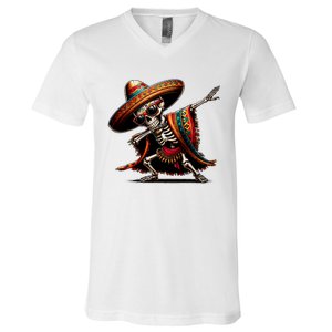 Funny Dabbing Mexican Skeleton Poncho Cinco De Mayo V-Neck T-Shirt