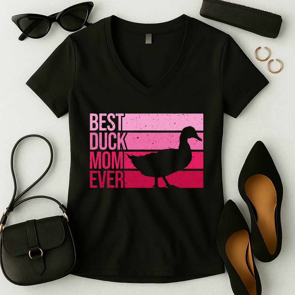 Funny Duck Mom Art For Womens Mother's Day Duck Lovers Women's V-Neck T-Shirt