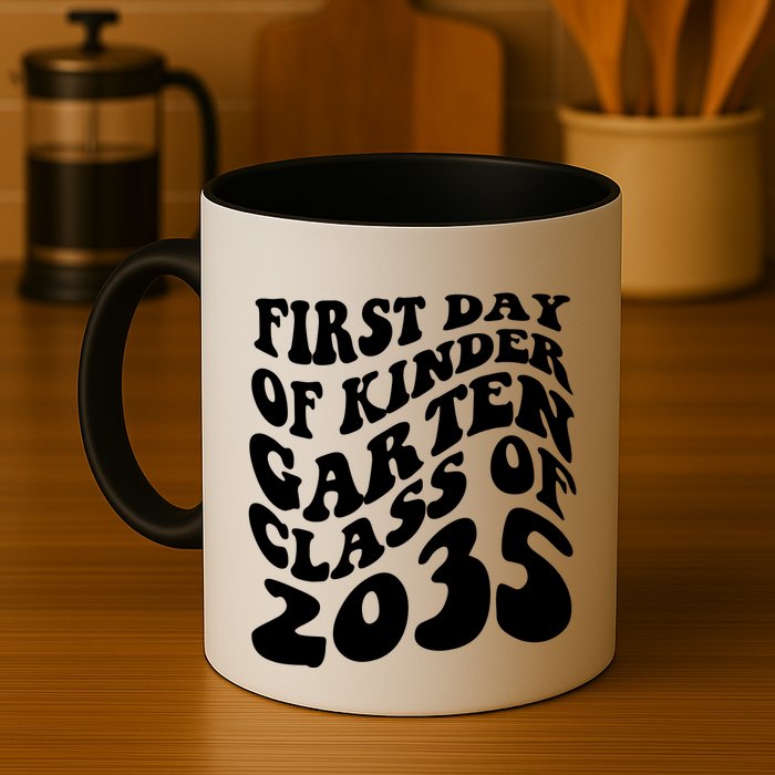 First Day Of Kindergarten Class Of 2035 Retro Mug
