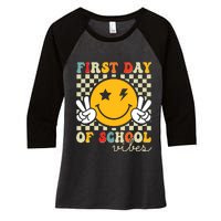 First Day Of School Vibes Back To School Teachers Students Women's Tri-Blend 3/4-Sleeve Raglan Shirt