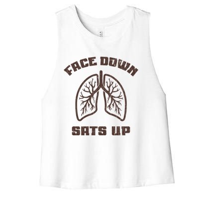 Face Down Sats Up Funny Healthcare Worker Nurses Graphic Gift Women's Racerback Cropped Tank