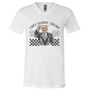 Free Daddy Trump 2024 V-Neck T-Shirt