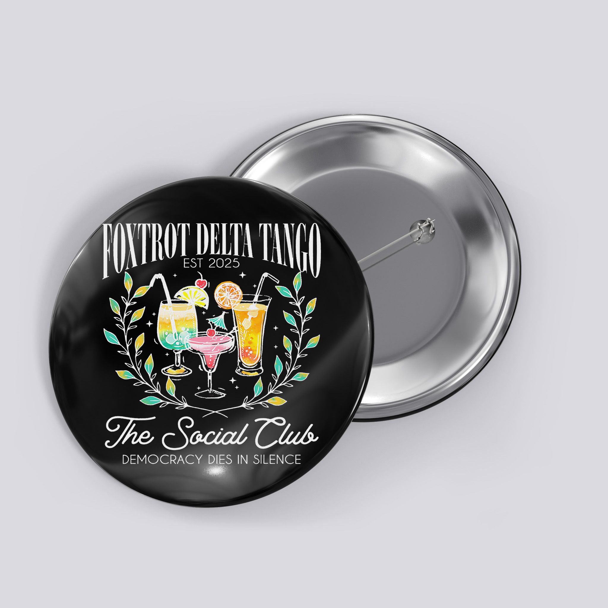 Foxtrots Deltas Tangos Retro Vintage Beach Button