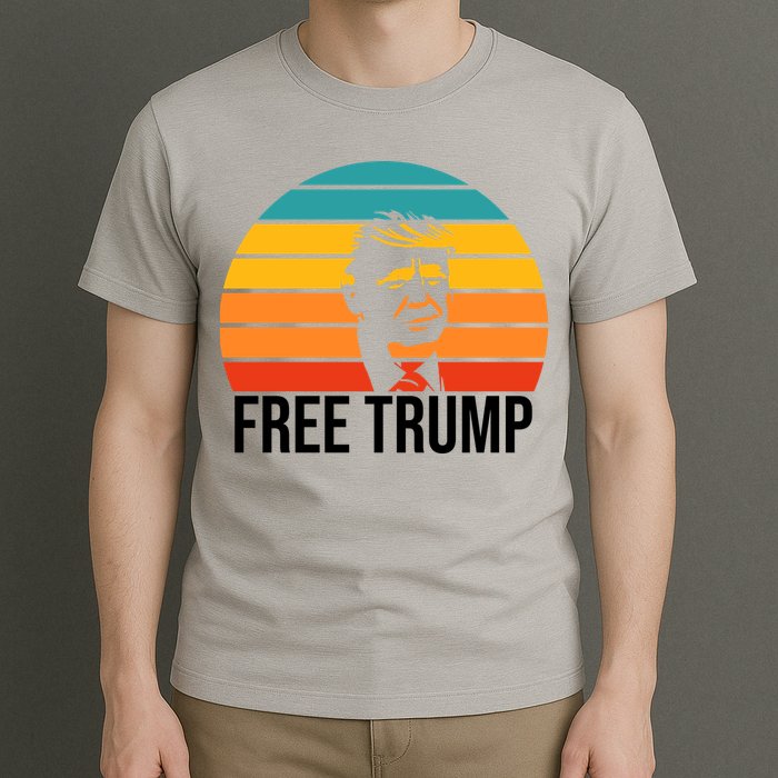 Free Donald Trump From Prison T-Shirt