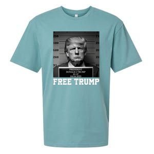 Free Donald Trump Mug Shot Sueded Cloud Jersey T-Shirt